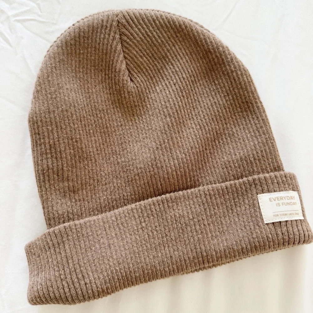Zara Brown Ribbed Beanie Unisex 3-6 years old‎ kids